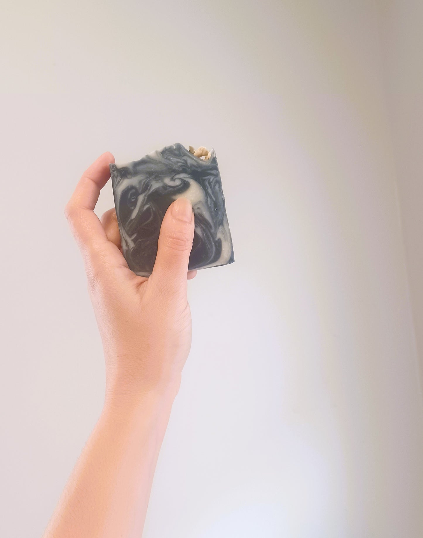 CHARCOAL AND EUCALYPTUS SOA BAR