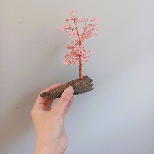 PAINTED WIRE TREE PINK